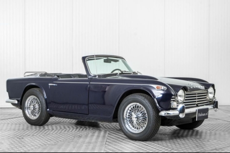 Triumph TR4A  thumbnail 4