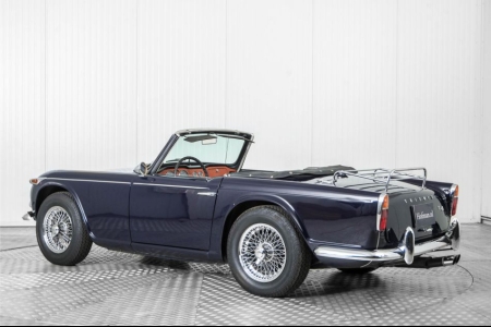 Triumph TR4A  thumbnail 5
