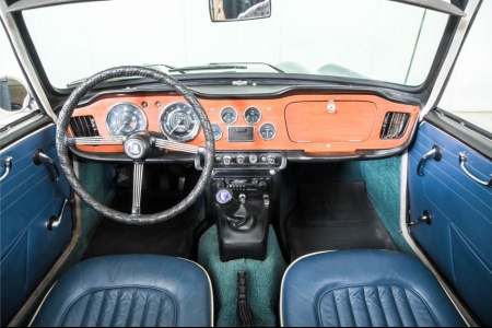 Triumph TR4A  thumbnail 6