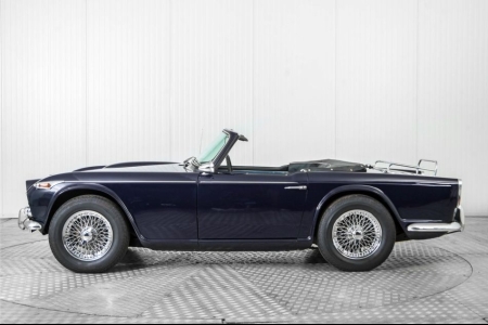 Triumph TR4A  thumbnail 8