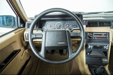 Volvo 740 2.3 GL thumbnail 6