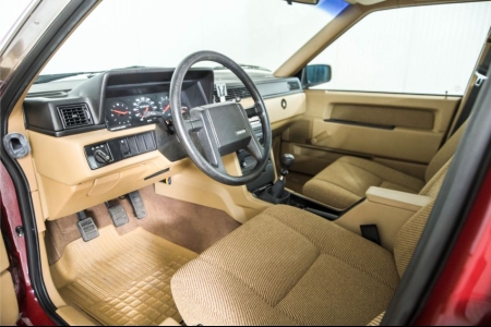 Volvo 740 2.3 GL thumbnail 9