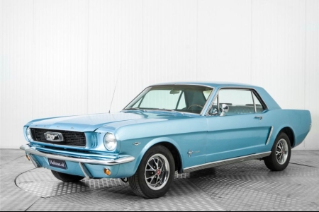 Ford Mustang V8 302 automaat thumbnail 1