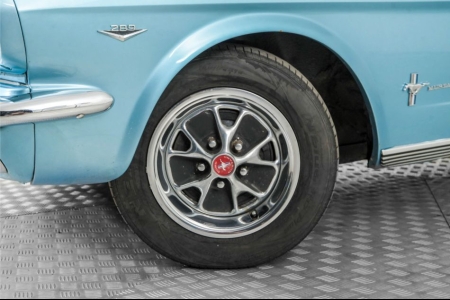 Ford Mustang V8 302 automaat thumbnail 4