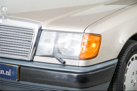 Mercedes-Benz 200-serie 230 TE thumbnail 22
