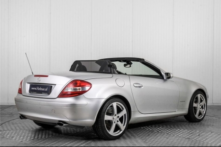Mercedes-Benz SLK 200 K. thumbnail 2