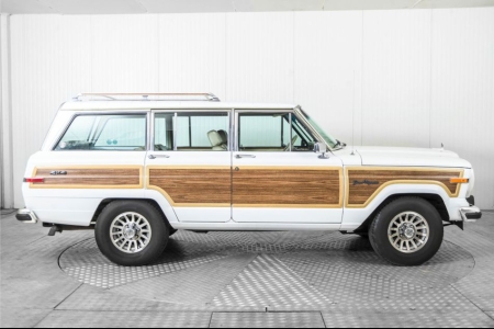 Jeep Wagoneer 5.9 V8 Limited Wagon thumbnail 10