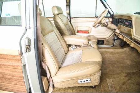 Jeep Wagoneer 5.9 V8 Limited Wagon thumbnail 16