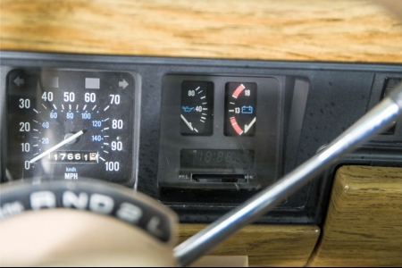Jeep Wagoneer 5.9 V8 Limited Wagon thumbnail 24