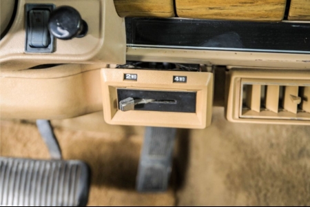 Jeep Wagoneer 5.9 V8 Limited Wagon thumbnail 31