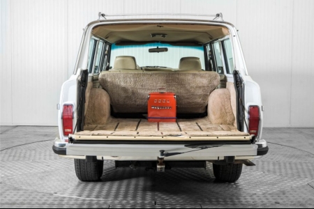 Jeep Wagoneer 5.9 V8 Limited Wagon thumbnail 45