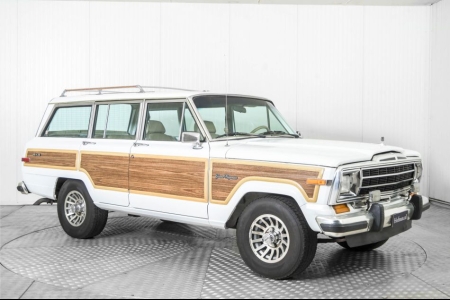Jeep Wagoneer 5.9 V8 Limited Wagon thumbnail 5