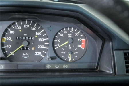 Mercedes-Benz E-Klasse 200-500 230 E LPG . thumbnail 21