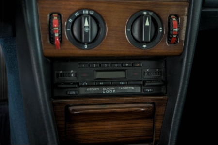 Mercedes-Benz E-Klasse 200-500 230 E LPG . thumbnail 24