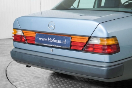 Mercedes-Benz E-Klasse 200-500 230 E LPG . thumbnail 26
