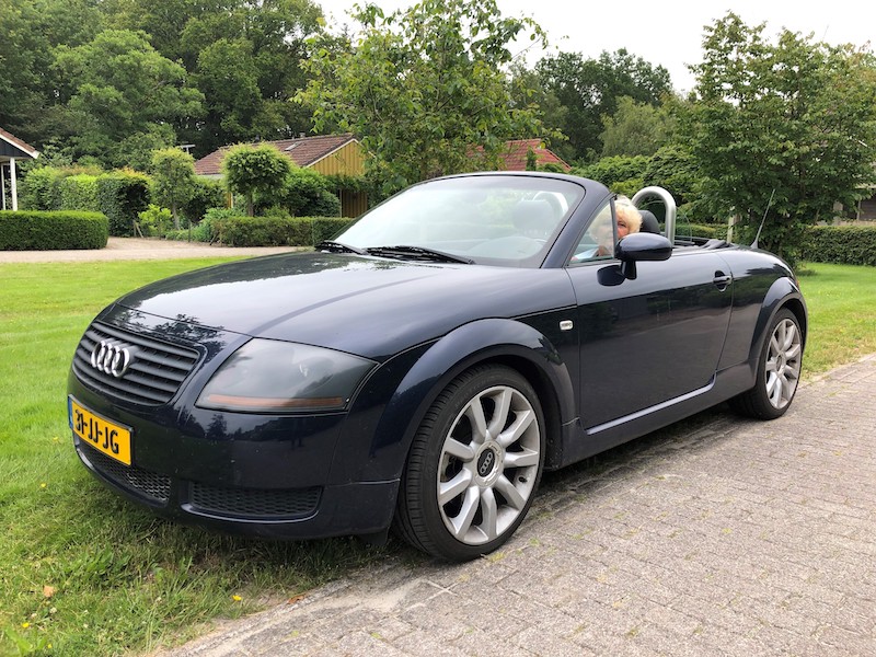 Dorien Meijer – Audit TT cabrio 2002 @hofman.nl