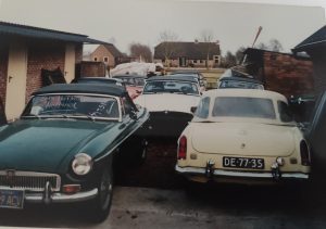 1988 Eelco Hofman Holland, is genoeg tekst op de ruit om een MG te verschepen @hofman.nl