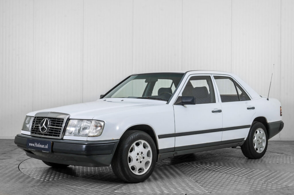 Mercedes-Benz 200-500 (W124) 200 E