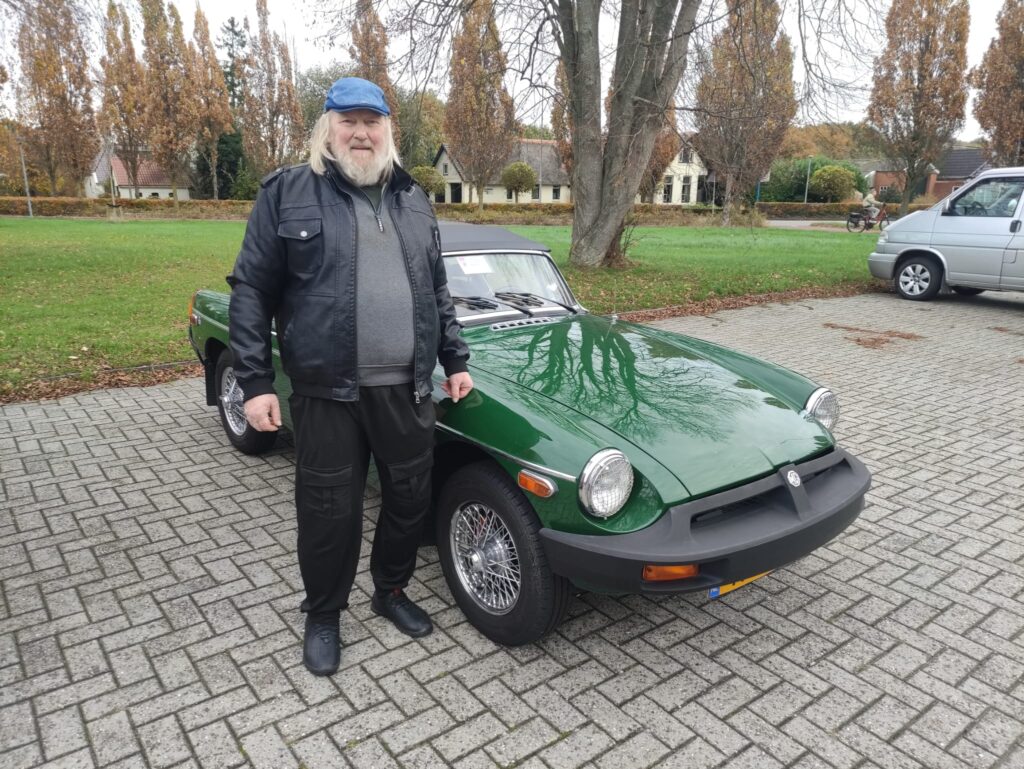 Ide Wobma, creatieve MG rijder